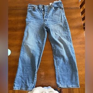 Levi's Ribcage Straight Jeans size 31